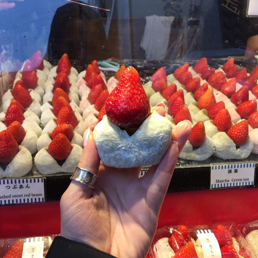 Tsukiji premium sushi & market tour — photo 10